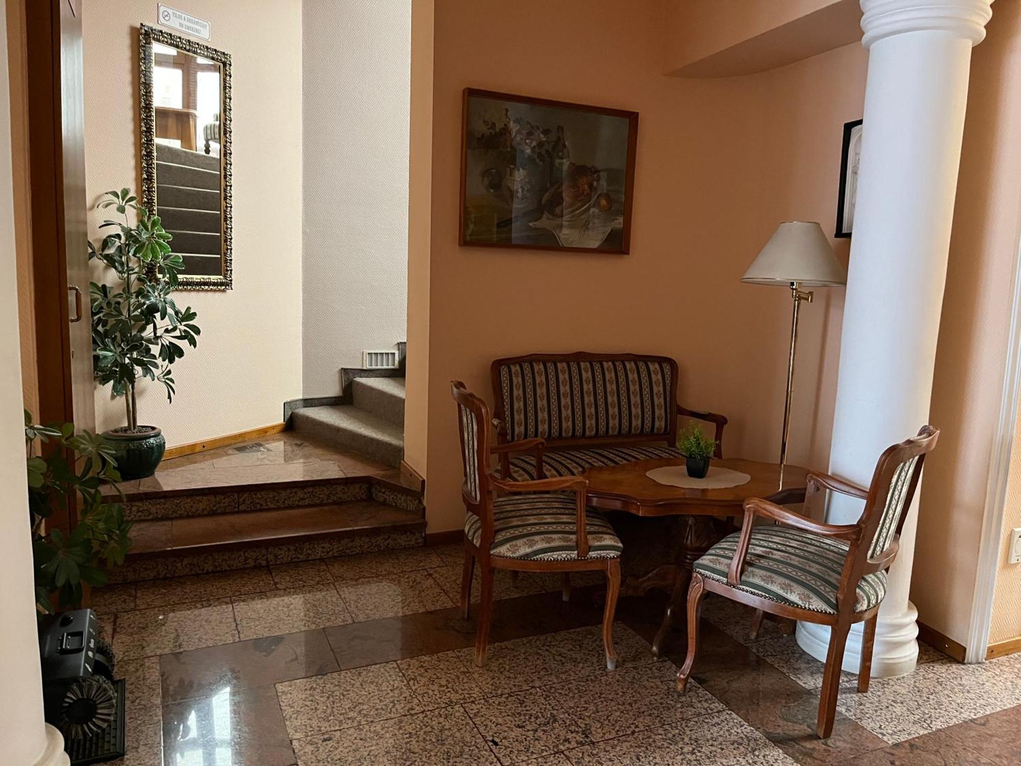Wagner Vendegudvar Panzio Szombathely Bagian luar foto