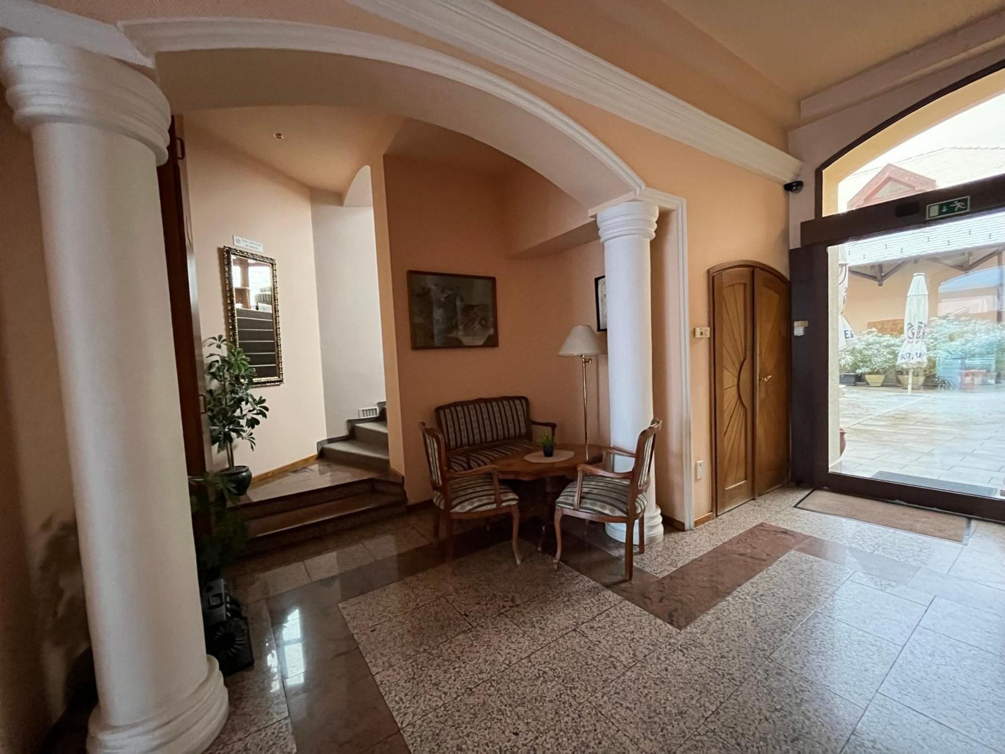 Wagner Vendegudvar Panzio Szombathely Bagian luar foto